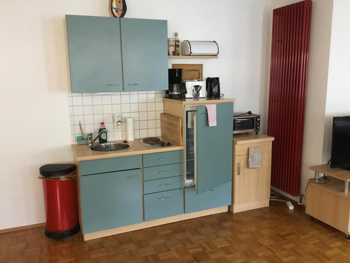 Apartmenthaus Zentrum Komfort Apartments Mit Minikuchen Verschiedener Grossen Kassel Exteriör bild