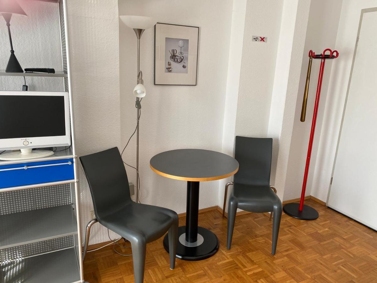 Apartmenthaus Zentrum Komfort Apartments Mit Minikuchen Verschiedener Grossen Kassel Exteriör bild
