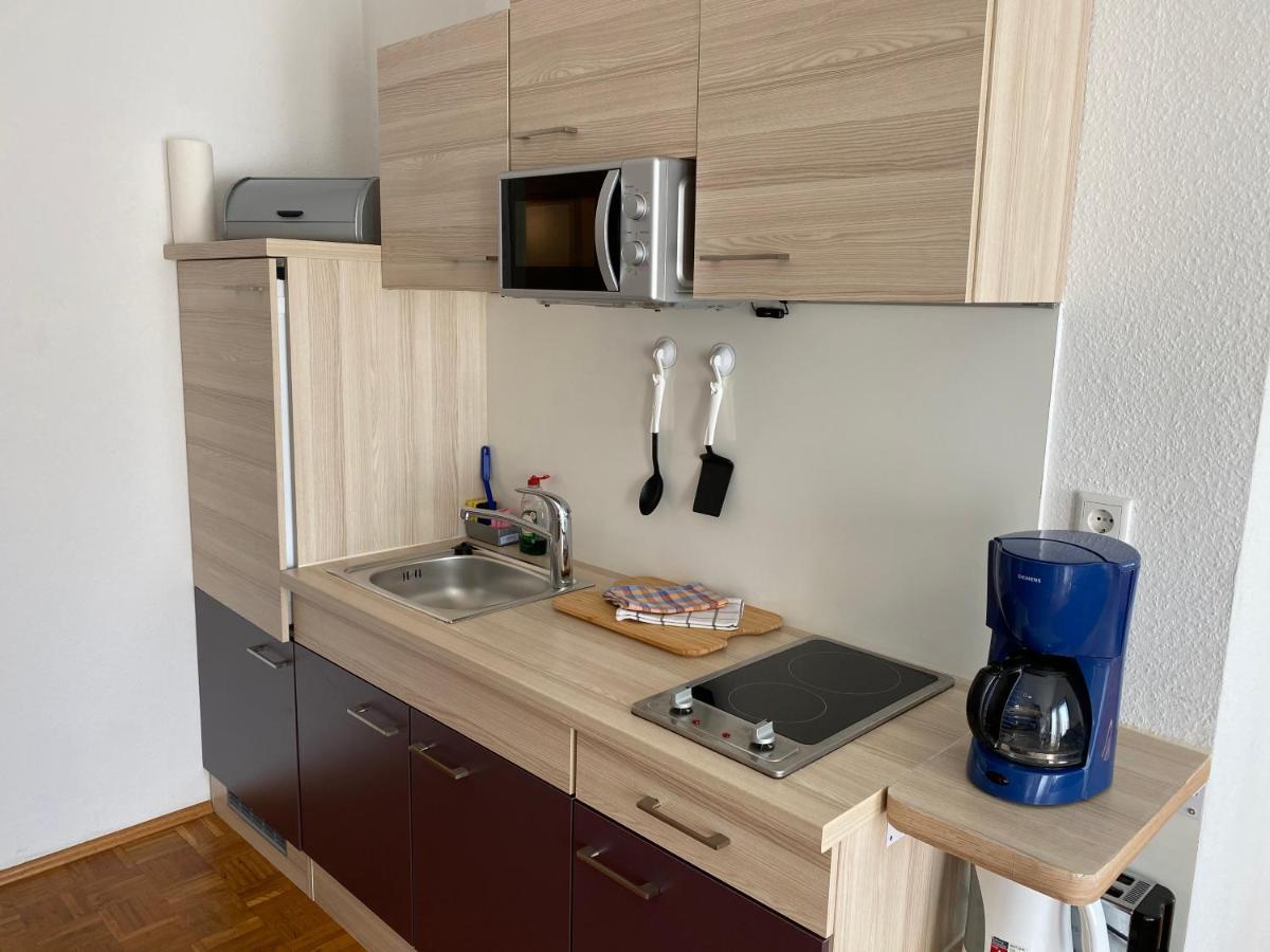 Apartmenthaus Zentrum Komfort Apartments Mit Minikuchen Verschiedener Grossen Kassel Exteriör bild