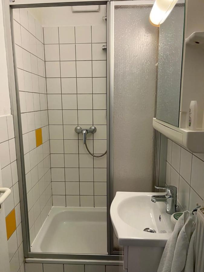 Apartmenthaus Zentrum Komfort Apartments Mit Minikuchen Verschiedener Grossen Kassel Exteriör bild