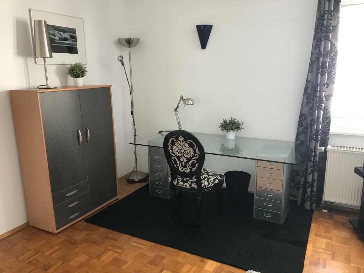 Apartmenthaus Zentrum Komfort Apartments Mit Minikuchen Verschiedener Grossen Kassel Exteriör bild