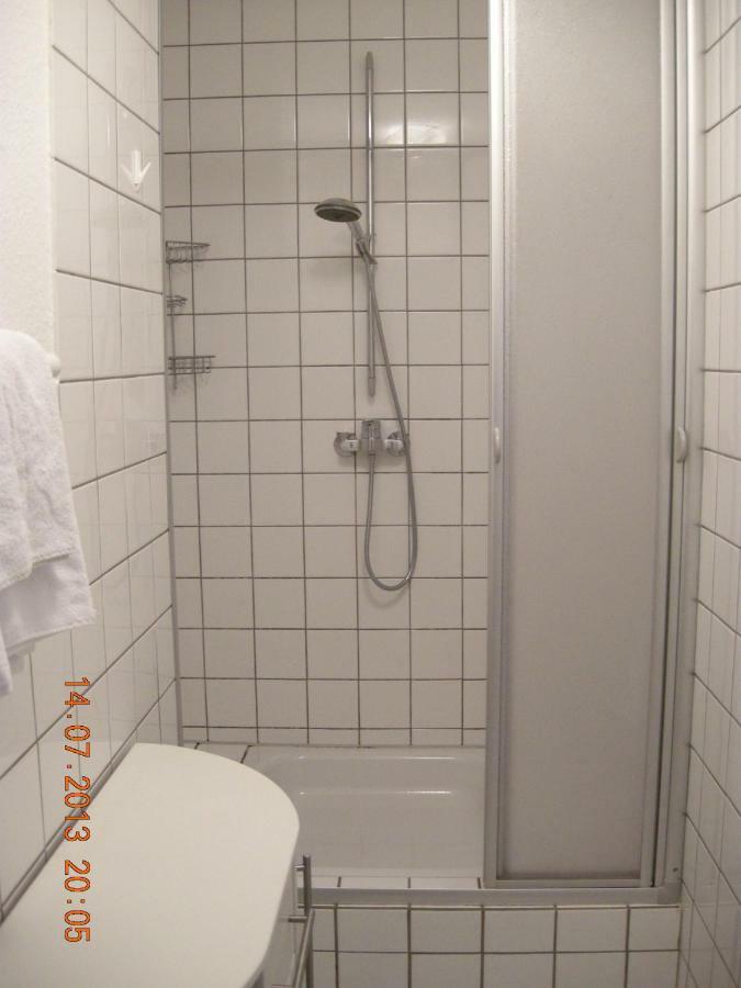Apartmenthaus Zentrum Komfort Apartments Mit Minikuchen Verschiedener Grossen Kassel Exteriör bild