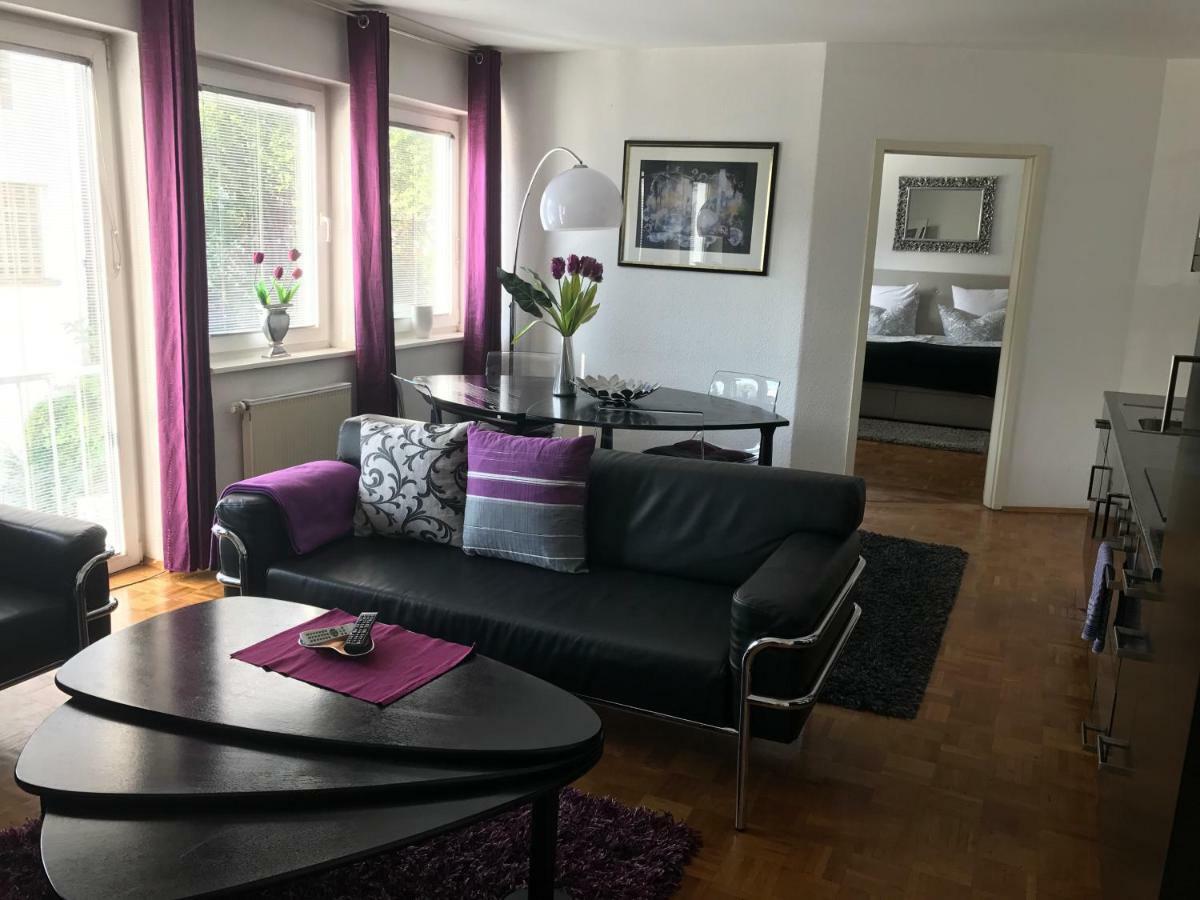 Apartmenthaus Zentrum Komfort Apartments Mit Minikuchen Verschiedener Grossen Kassel Exteriör bild